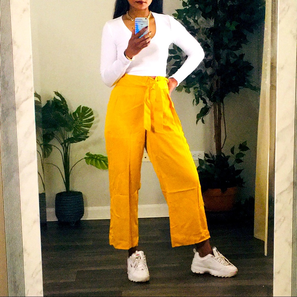 Tie front paper bag waist wide leg ankle pants S